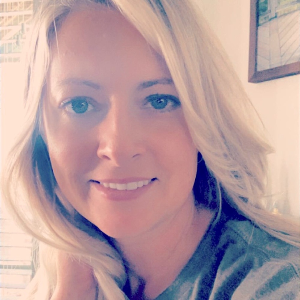 Meet your Posher, Kelli